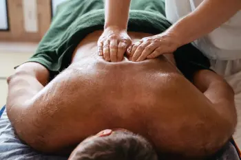 Kas Ağrıları Masajı